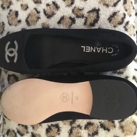 Chanel size 40 black suede - Picture 3 of 5
